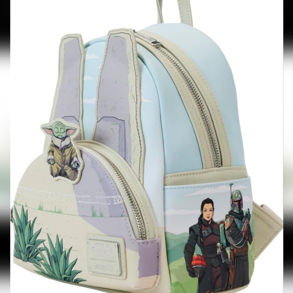 NWT Disney Star Wars Mandalorian Grogu Seeing Stone Glow in the Dark Loungefly - Picture 3 of 6